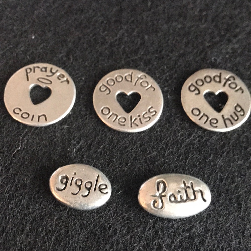 Sweet tokens for your loved ones!